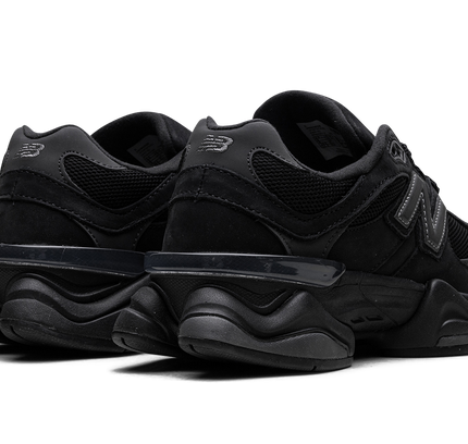 New Balance 9060 „Schwarzer Zement“