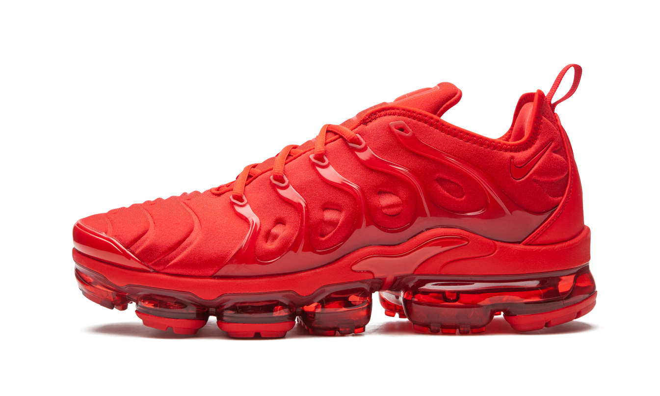 Nike Air VaporMax Plus "TRIPLE RED"