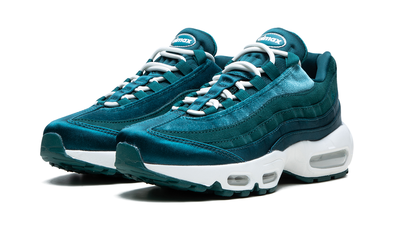 Nike Air Max 95 MNS WMNS "Green Velvet"