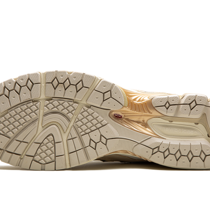 New Balance 2002RD "Protection Pack - Sandstone"