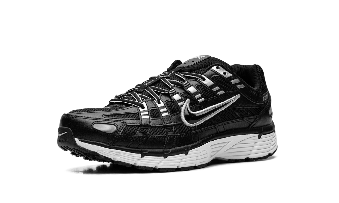 Nike P-6000 „Schwarz Weiß Metallic Silber“