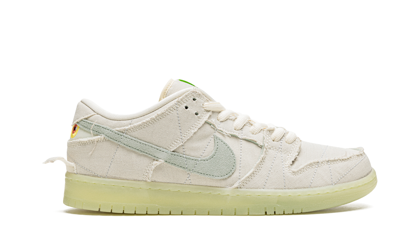 Nike Dunk SB Low "Mummy"