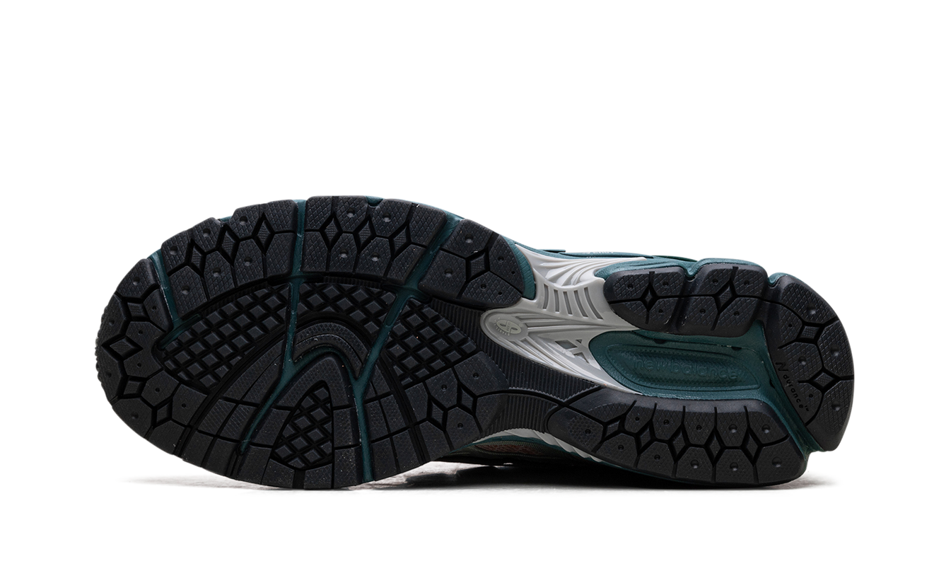 New Balance 1906W "New Spruce Light Sparrow"