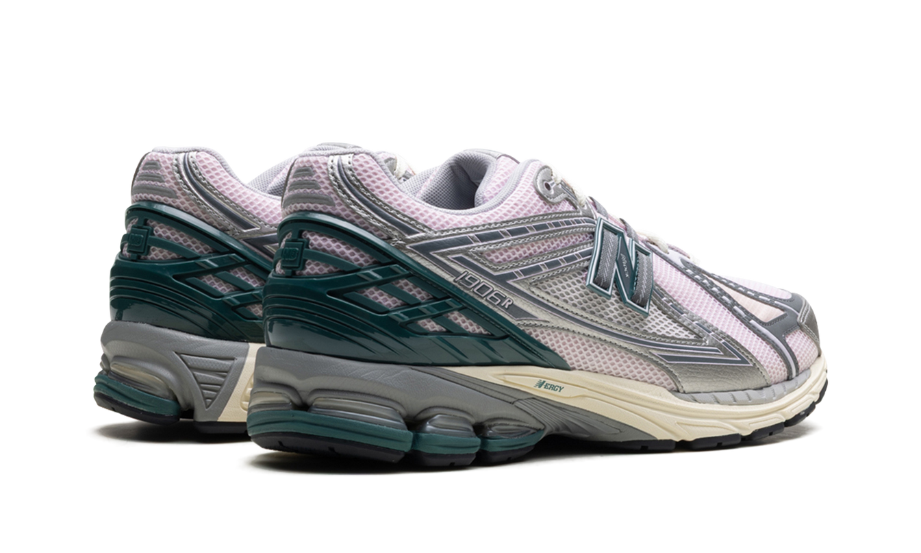New Balance 1906 "Silber"