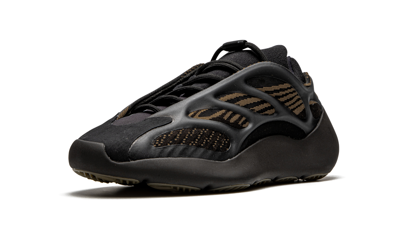 Yeezy 700 V3 „Lehmbraun“