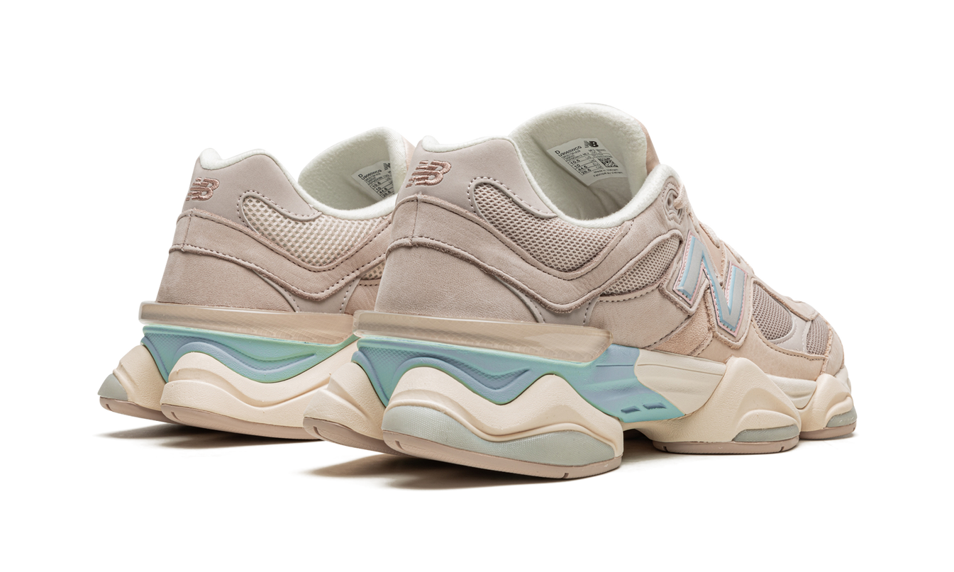 New Balance 9060 "Elfenbein"