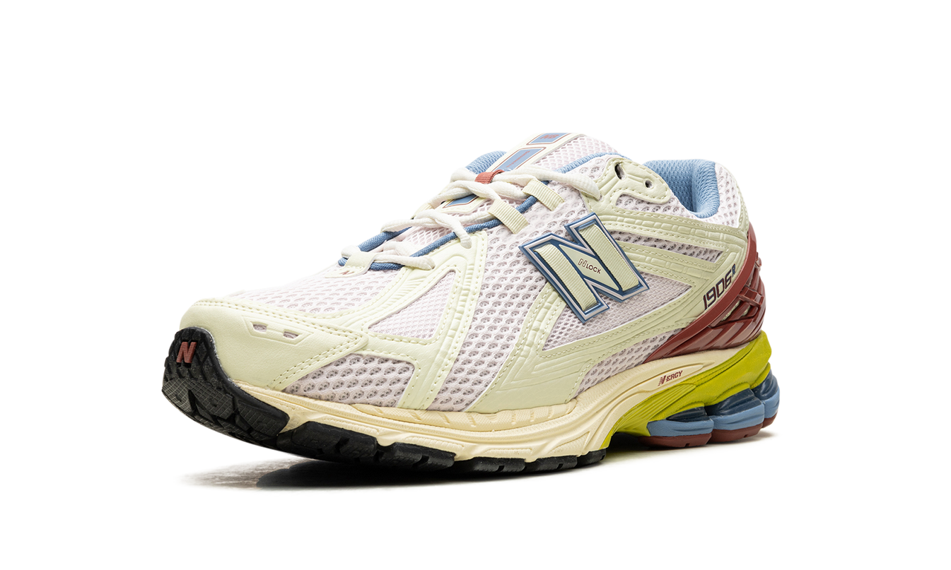 New Balance 1906R "Dawn Glow/Tamarind"