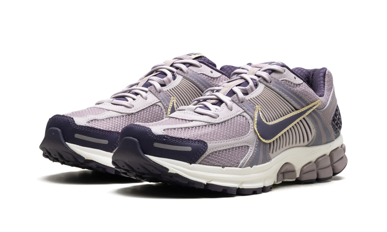 Nike Zoom Vomero 5 "Platinum Violet"