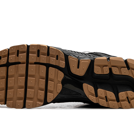 Nike Zoom Vomero 5 "Black Gum"