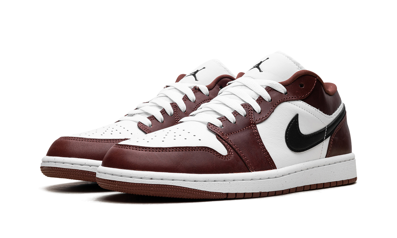 Air Jordan 1 Low SE "Dark Pony"