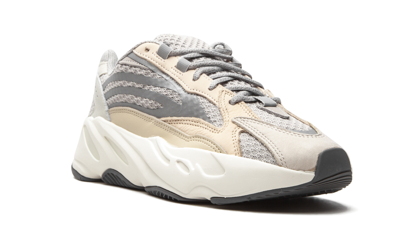 Yeezy Boost 700 V2 „Creme“