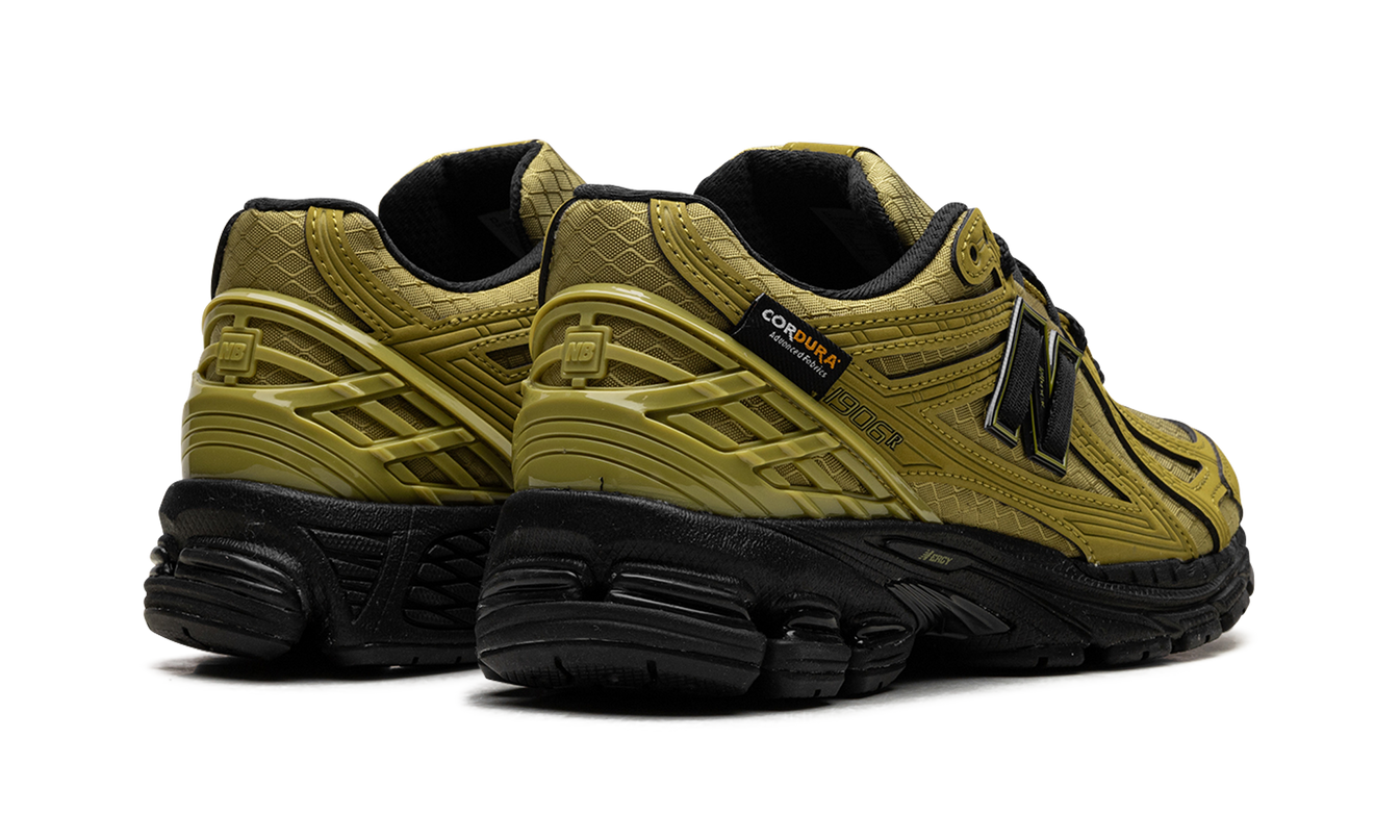 New Balance 1906R "Cordura Marshland Black"