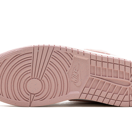 Air Jordan 1 Mid "Legend Pink"