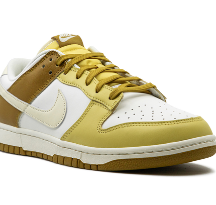 Nike Dunk Low "Bronzine"