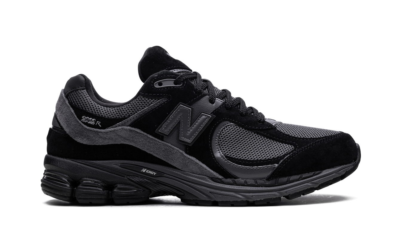New Balance 2002R "Black Magnet"