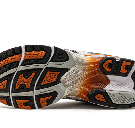 GEL-Kayano 14 „Piquant Orange“