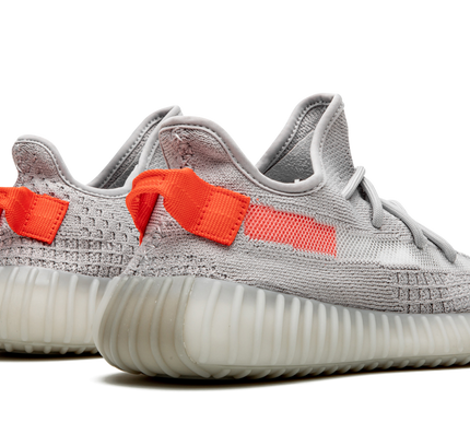 Yeezy Boost 350 V2 „Rücklicht“