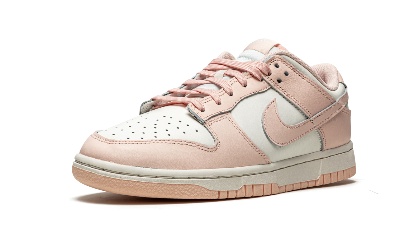 Nike Dunk Low WMNS "Orange Pearl"