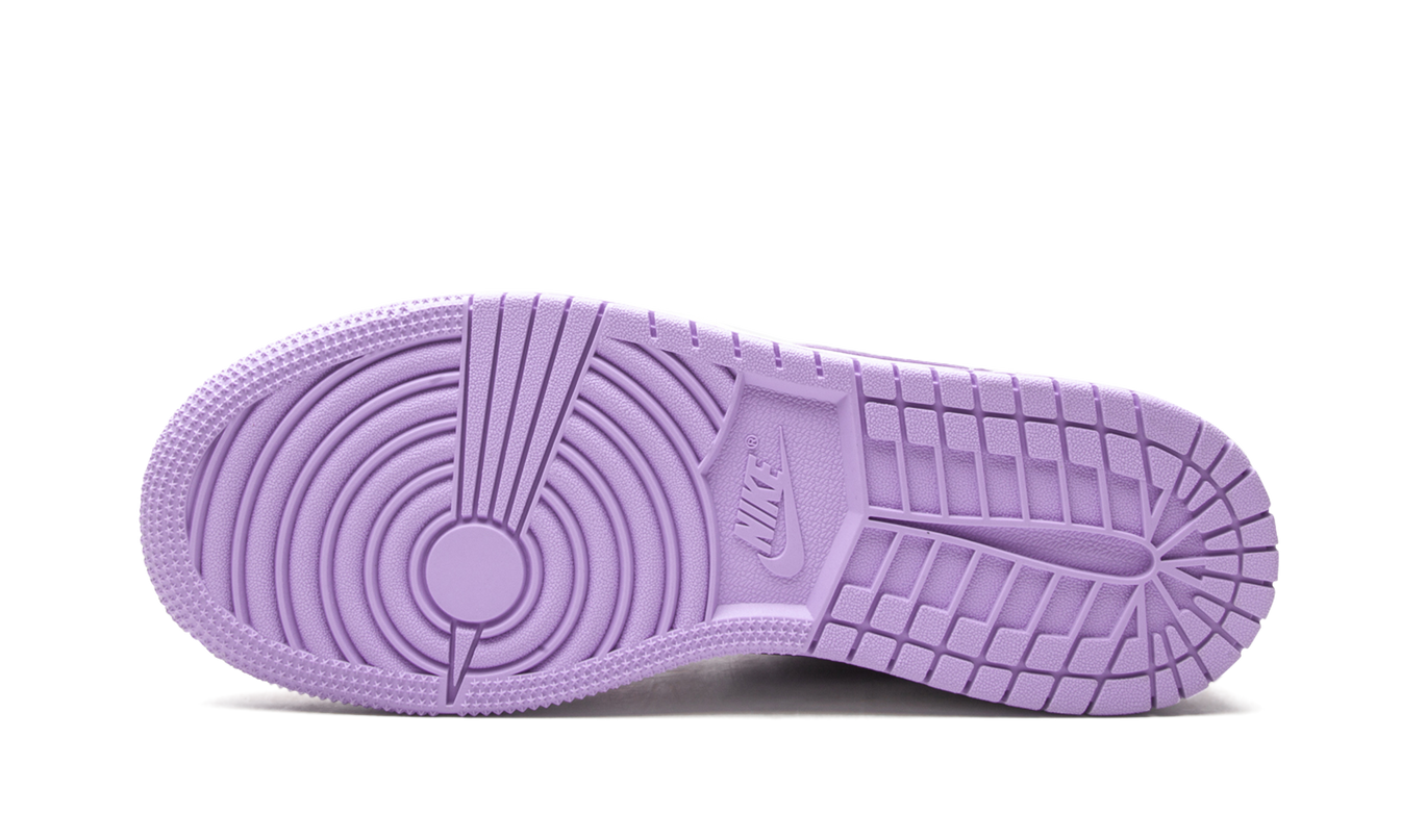 Air Jordan 1 Low SE GS "Arctic Punch"