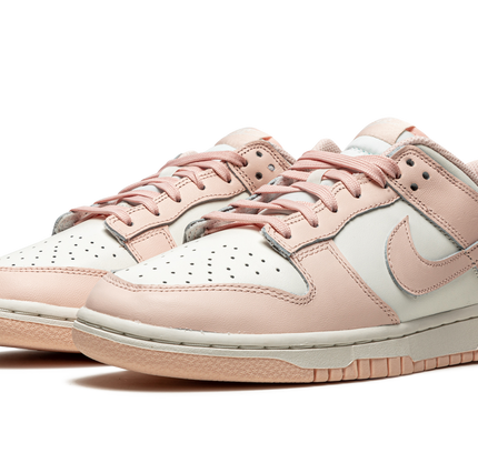 Nike Dunk Low WMNS "Orange Pearl"