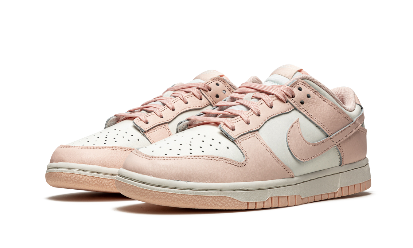 Nike Dunk Low WMNS "Orange Pearl"