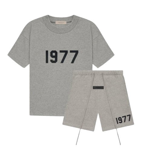 Fear of God Essentials 1977 Dunkles Haferflocken-Sommerset