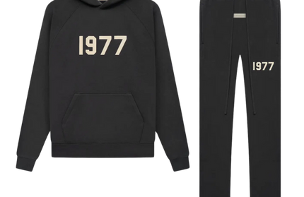 Fear of God Essentials 1977 Iron Black Komplettset