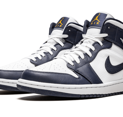 Air Jordan 1 Mid "Obsidian"