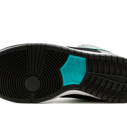 Nike Dunk SB Low Pro "Elephant"