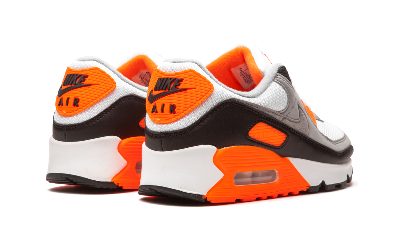 Nike Air Max 90 "Total Orange"
