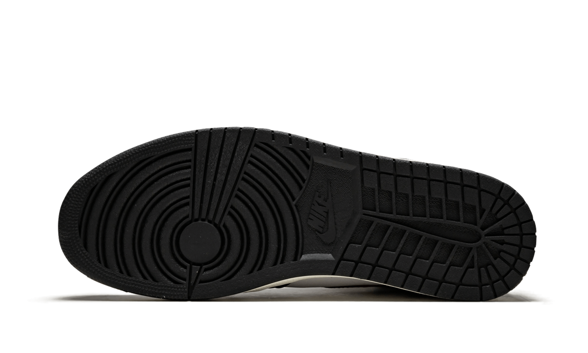 Air Jordan 1 Retro High OG "Gym Red"