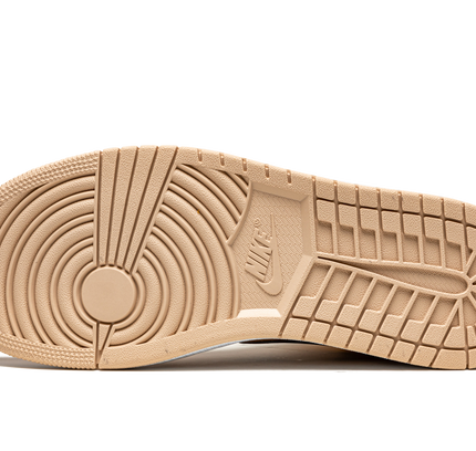 Air Jordan 1 MID SE WMNS "Particle Beige"
