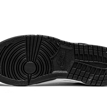 Dunk Low Kids "Black / White"