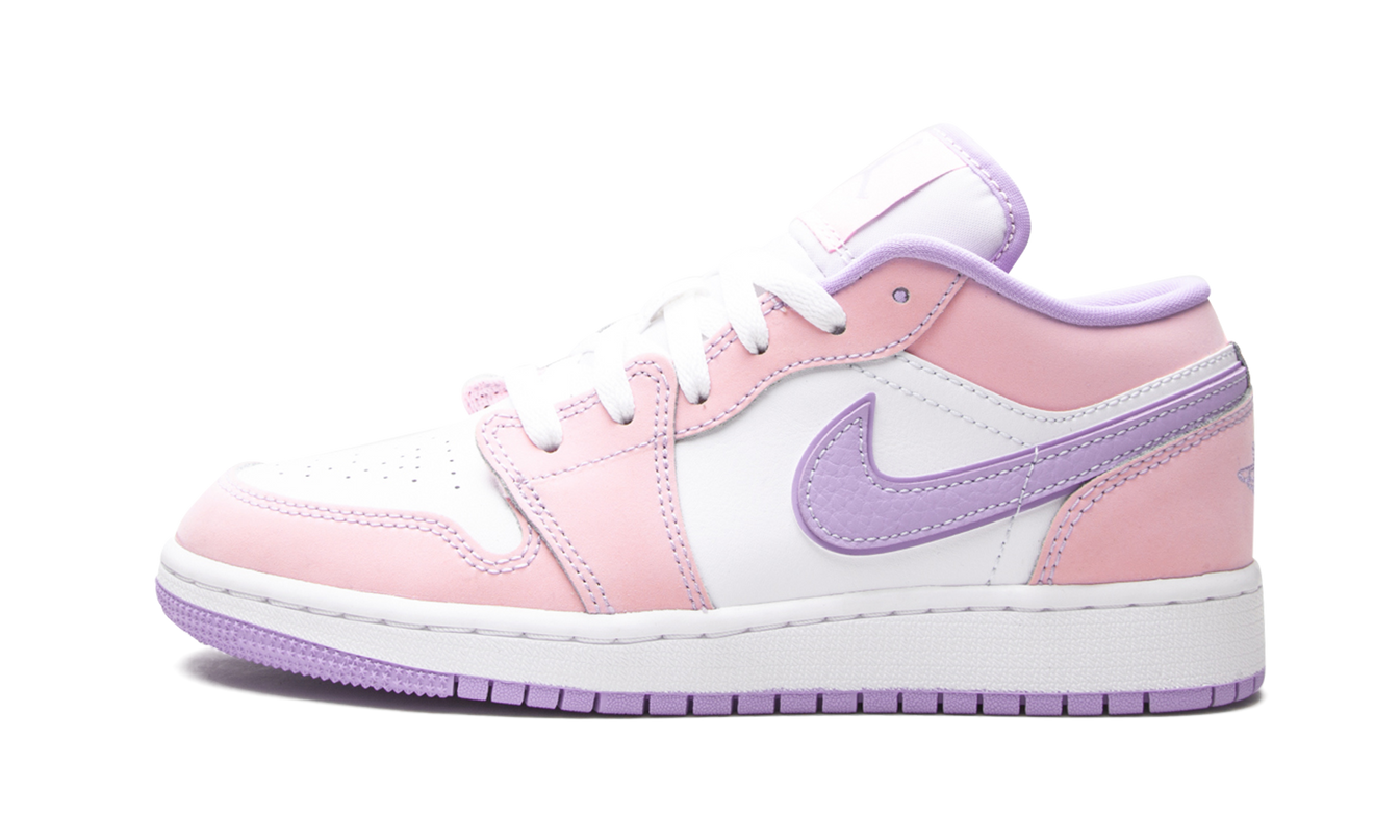 Air Jordan 1 Low SE GS "Arctic Punch"