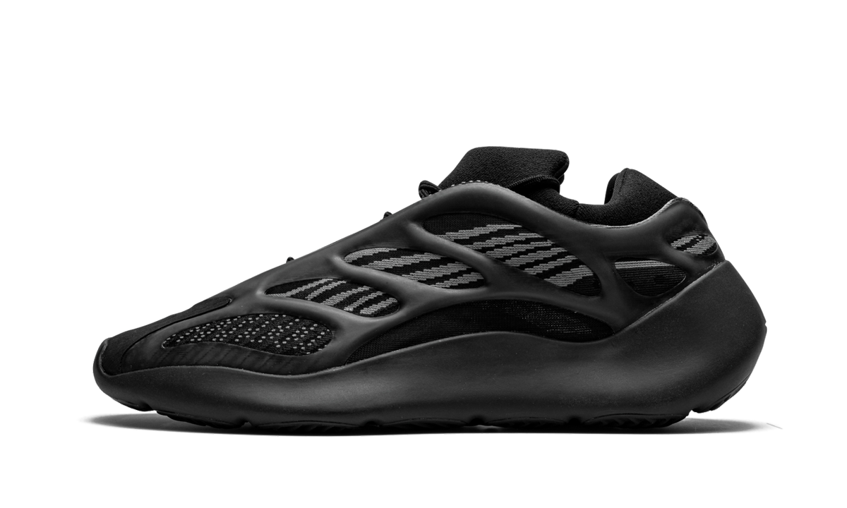 Yeezy 700 V3 "Alvah"