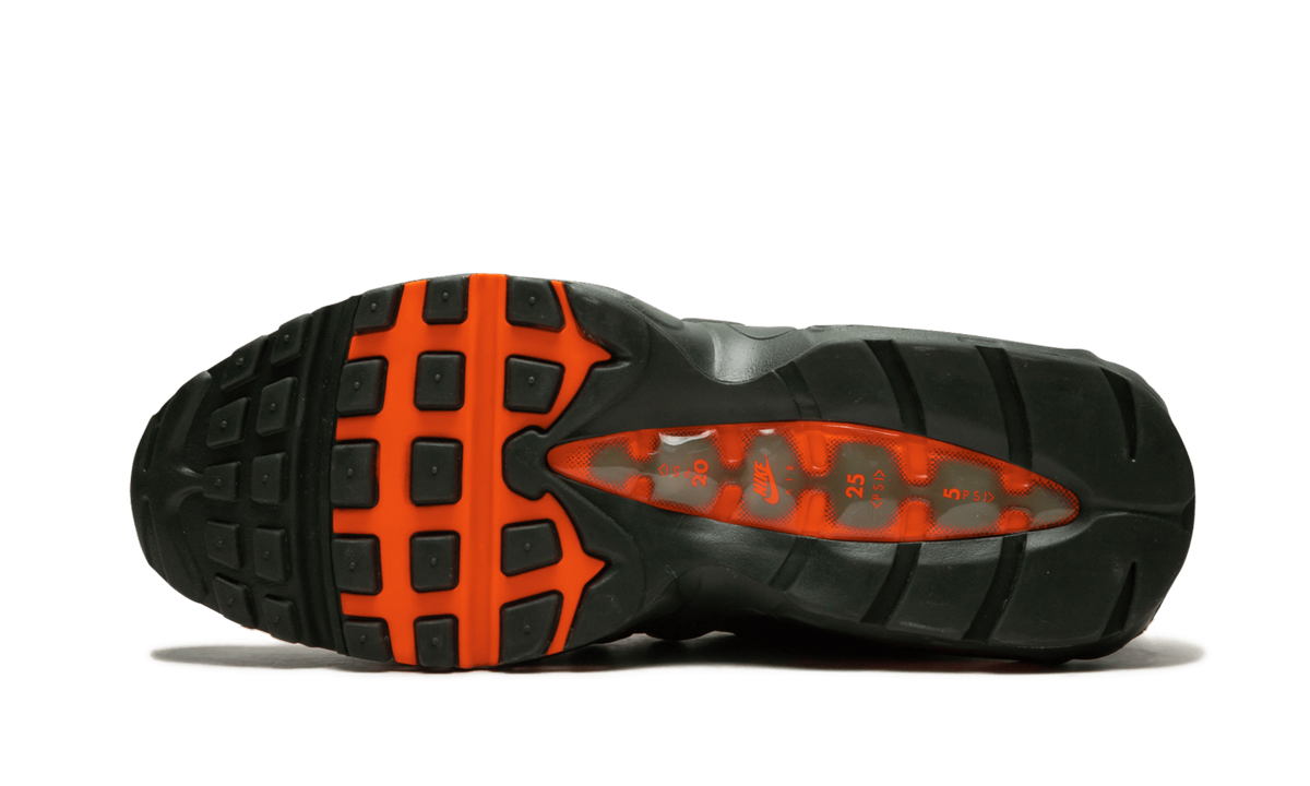 Nike Air Max 95 OG "Total Orange"