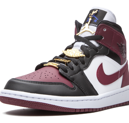 AIr Jordan 1 MID SE WMNS "Gold Pendants"