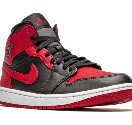 Air Jordan 1 Mid "Banned 2020"