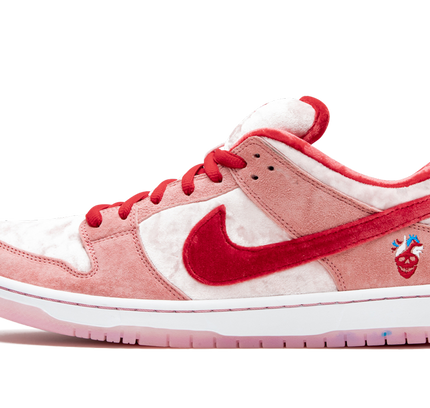 Nike Dunk SB Low Pro "StrangeLove"