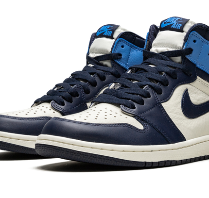 Air Jordan 1 Retro High OG "Obsidian/University Blue"