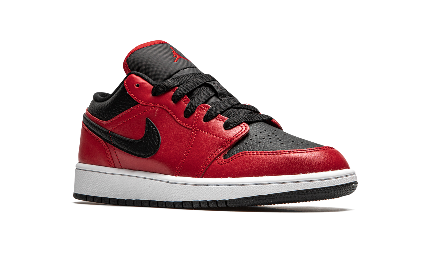 Air Jordan 1 Low GS "Black Pebbled"