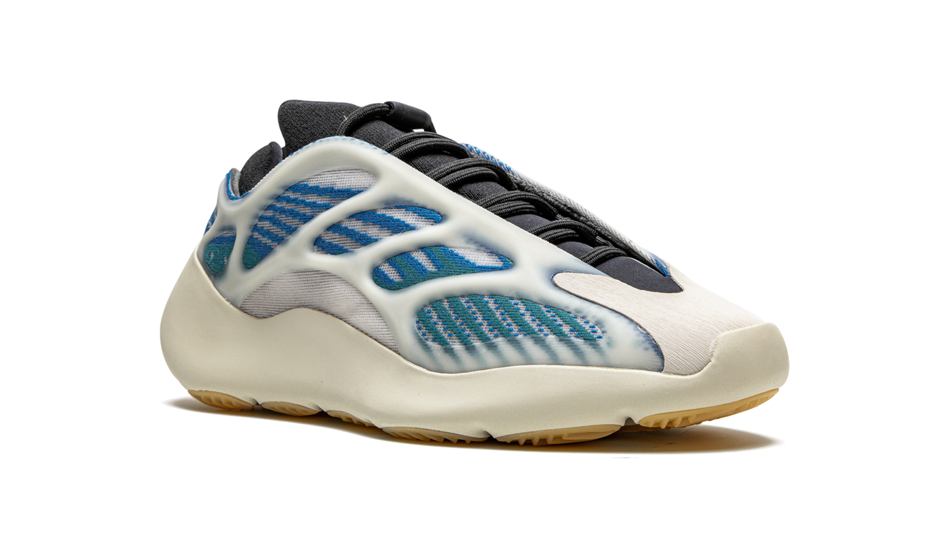 Yeezy 700 V3 "Kyanite"