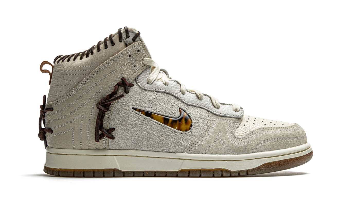 Nike Dunk High "Bodega - Friends & Family"