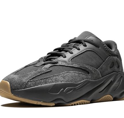 Yeezy Boost 700 „Utility Black“