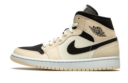 Air Jordan 1 MID WMNS 
