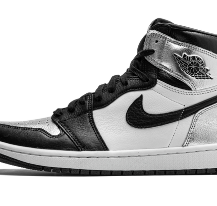 Air Jordan 1 RETRO HIGH OG WMNS "Silver Toe"