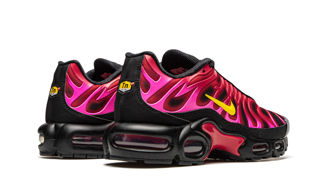 Air Max Plus TN "Supreme - Schwarz / Rot"