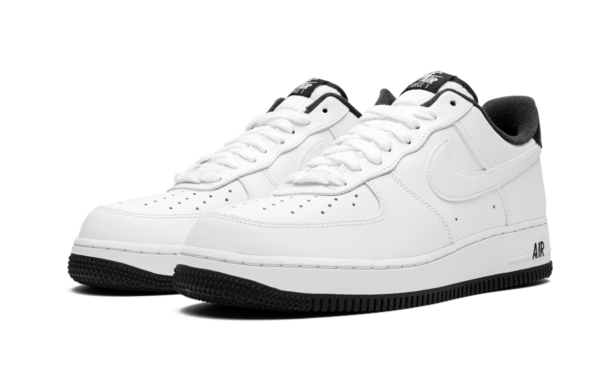 Nike Air Force 1 '07