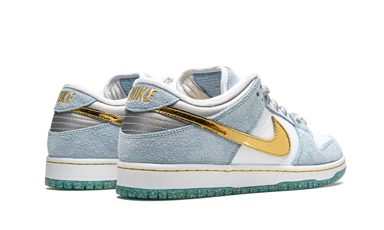 Nike Dunk SB Low "Sean Cliver - Holiday Special"