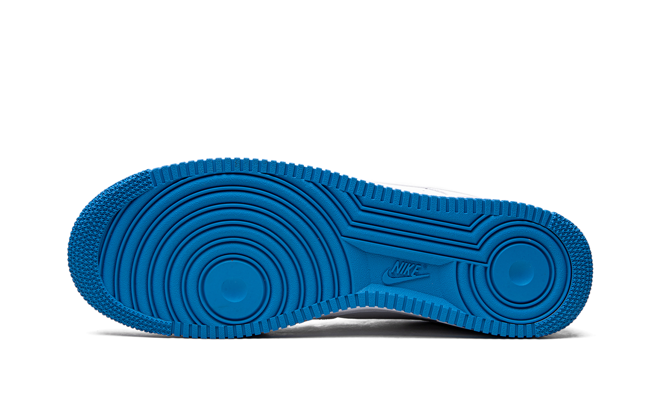 Nike Air Force 1 '07 "White / Light Photo Blue"